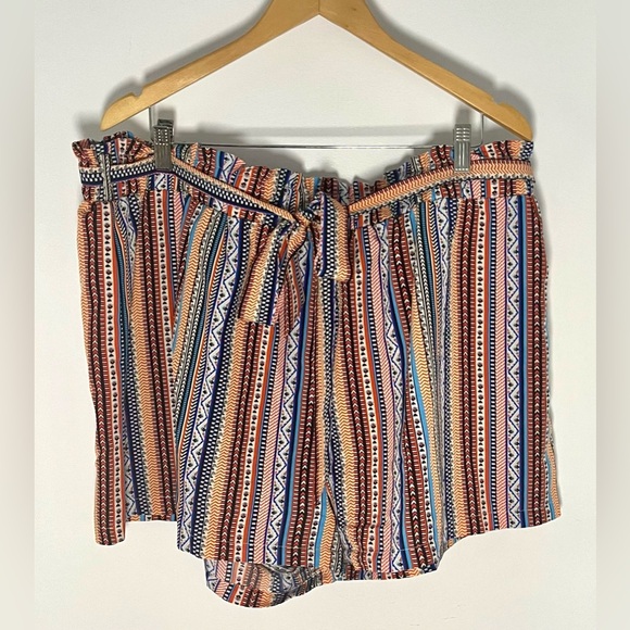 EUC 4X Shein Curve Belted Stripped Multicolored Shorts - Picture 4 of 7